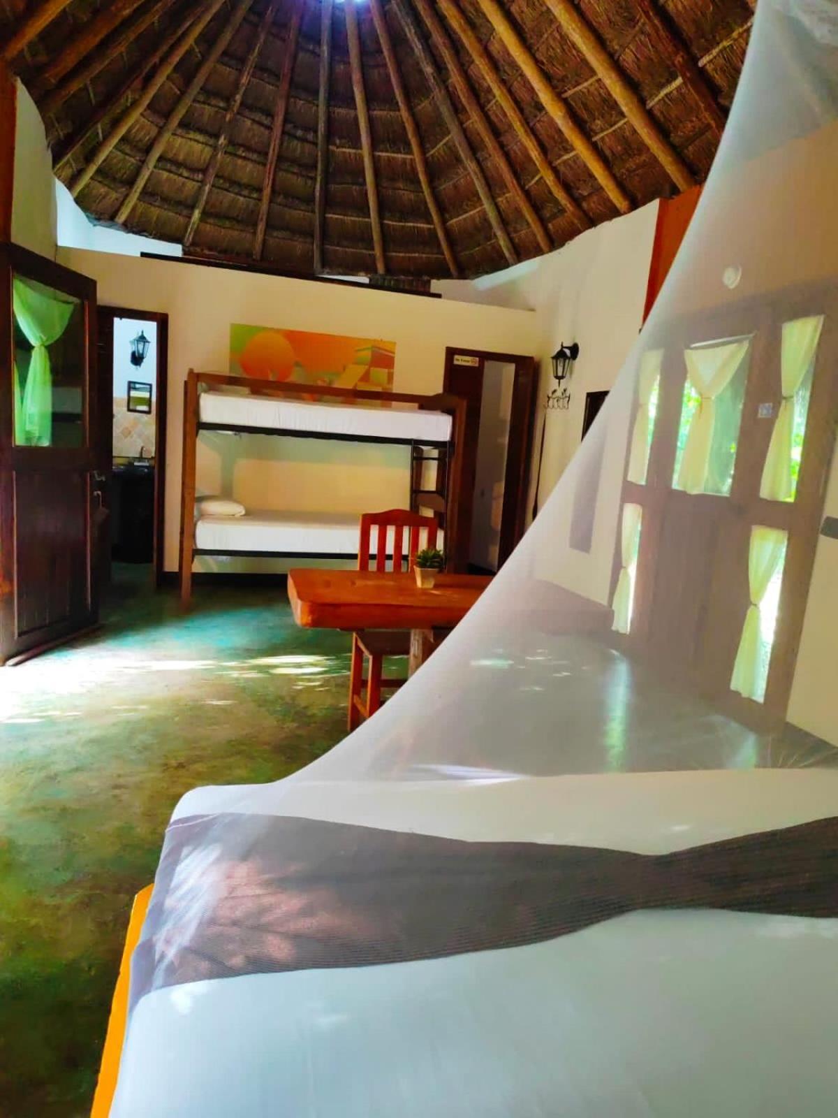 Jolie Jungle Eco Hotel (Adults Only) Leona Vicario Eksteriør billede